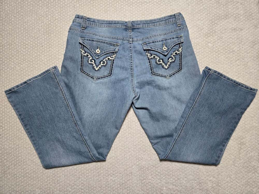 cg.l.cg Women's Mid-Rise Bootcut Blue Denim Jeans with Embellished Flap Pockets